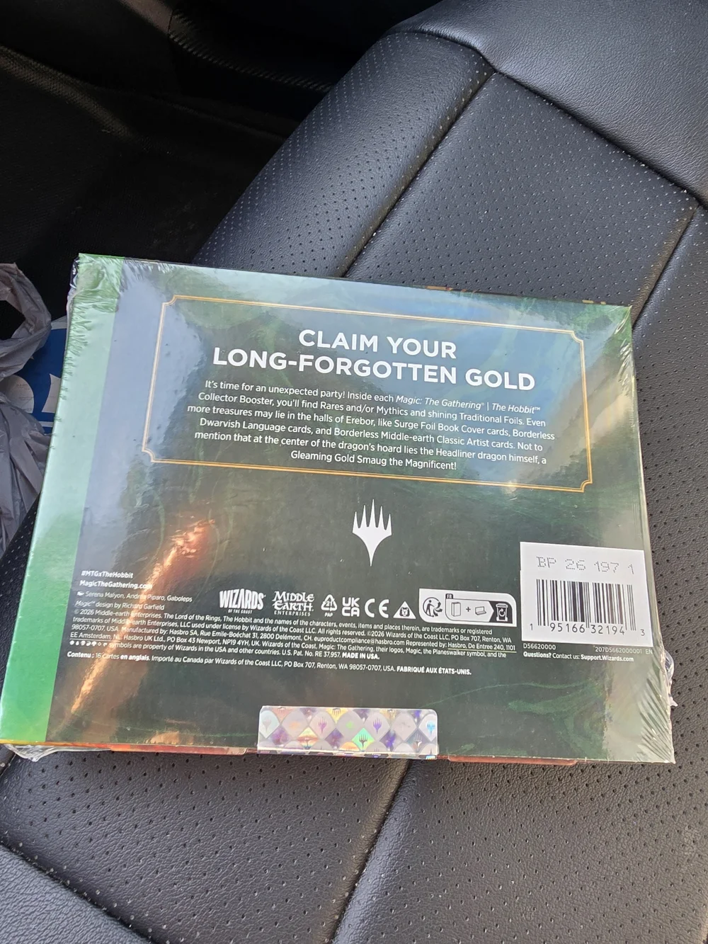 Magic The Gathering Collector Booster — Red, Gold, Green Artwork